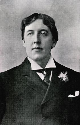 Oscar Wilde (b/w photo) 