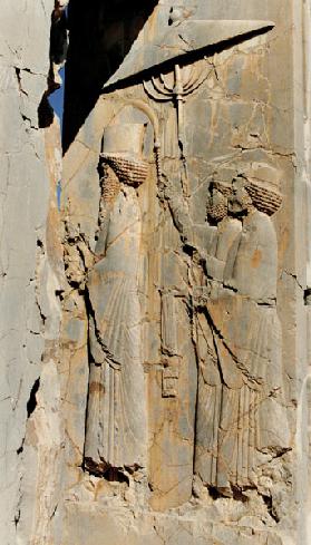 Xerxes  and his attendants entering or leaving the palace c.480-70 B