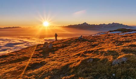 Den Sonnenuntergang bewundern