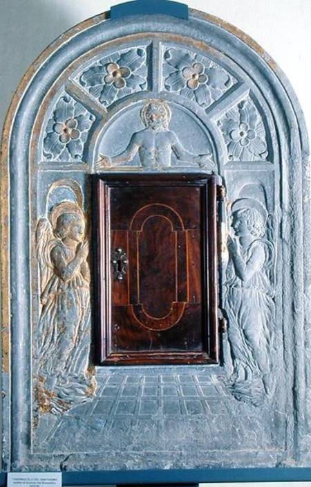 Christ in Majesty above the Gate to Heaven, flanked by two angels von Antonio Rossellino