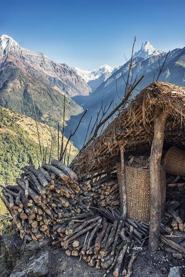 On The Way To Annapurna 2016