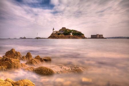 L&#39;ile Louët und das Château du Taureau