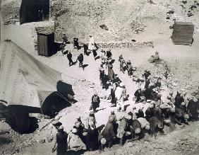 Closing the Tomb of Tutankhamun, Valley of the Kings (gelatin silver print) 