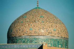 The dome of the Masjid-i-Sheikh Lutfallah built 1602