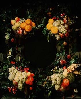 Garland of fruit around an empty niche