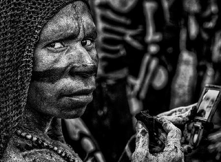 Vorbereitungen für das Sing-Sing-Festival in Mt. Hagen – Papua-Neuguinea