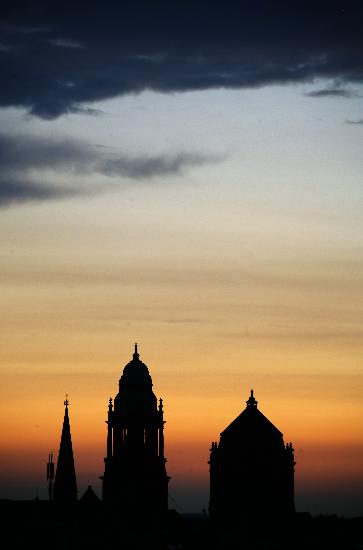 Abendstimmung über Berlin von Michael Hanschke