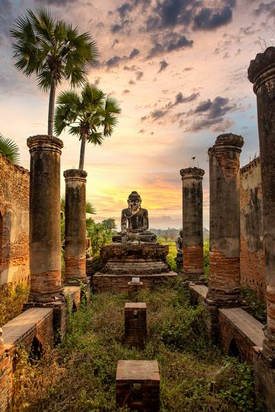 Buddha im Tempel, Myanmar 2020