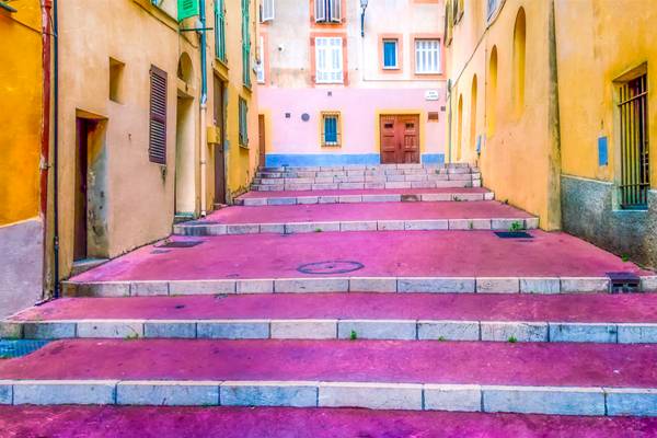 Treppe in Nizza, Frankreich in Pastel, Pas­tell­far­be, Fotokunst, Retro, Vintage von Miro May