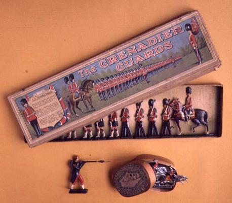 31:Box of tin soldiers by Brittain, 1890's von 