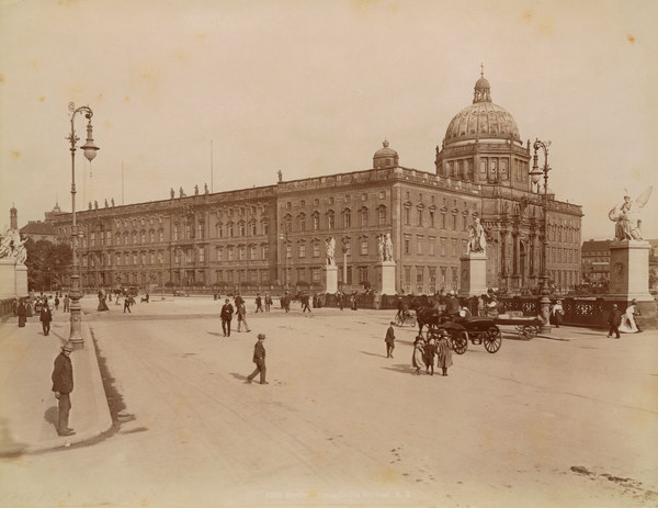 Berlin, Stadtschloß / Foto Lucien Levy von 