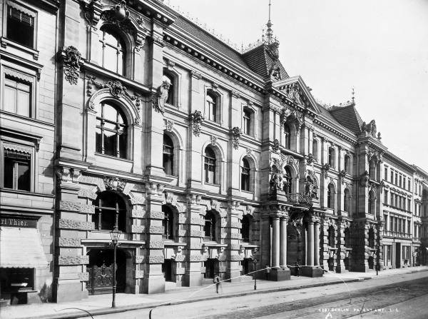 Berlin,Patentamt/Foto Levy von 