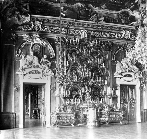 Berl.Stadtschloss,Rittersaal/Foto Levy von 