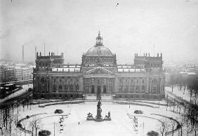 Berlin,Reichstag von Siegessaeule/Haeckel