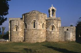 Crusaders church of St. John the Baptist, view of the chevet (photo) 