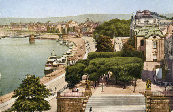 Dresden, Terrassenufer von 