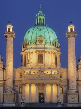 Karlskirche at night (photo) 