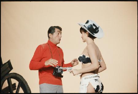 Dean Martin as Matt Helm on set The Silencers 1966