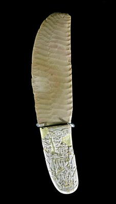 Knife carved with battle scenes, from Gebel el Arak, c.3500-3100 (flint & hippopotamus ivory) von Predynastic Period Egyptian