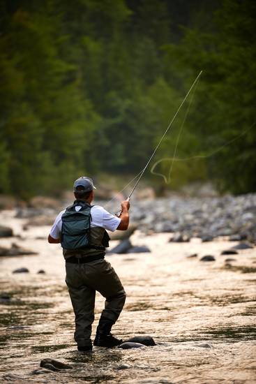 Fischer beim Fliegenfischen in der Bregenzerache 2019