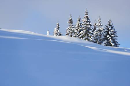 Tiefverschneite Winterlandschaft in Vorarlberg 2015