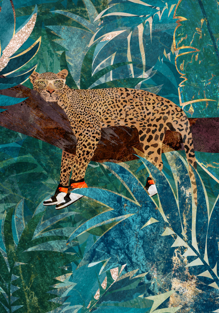 Leopard trägt Turnschuhe im Dschungel - Sarah Manovski als Kunstdruck oder  Gemälde.
