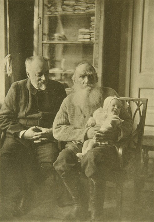 Lew Tolstoi mit dem Schwiegersohn Michail Suchotin und Enkelin Tatjana von Sophia Andreevna Tolstaya