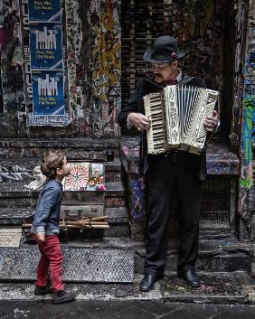 The Busker And The Boy - Vince Russell